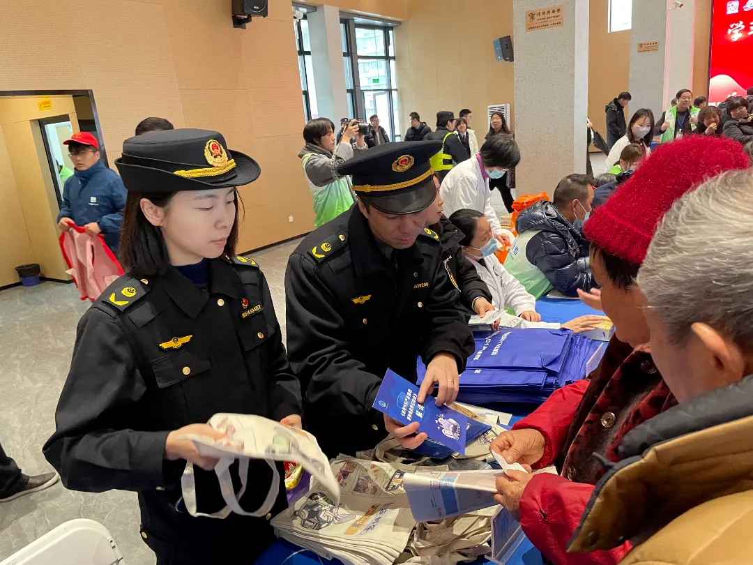 【基层治理】区市场监管局金泽市场监管所：“三能驱动”助力古镇绽新颜