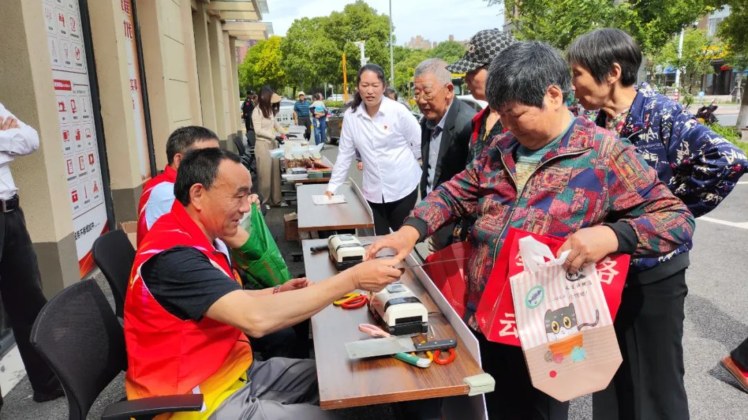 【基层治理】香花桥街道清河湾居民区：党建引领 构建共建共治共享“上善清河”