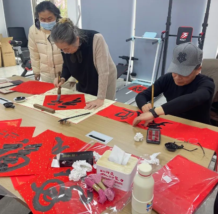 党群魅力“拼图” 点燃阵地活力