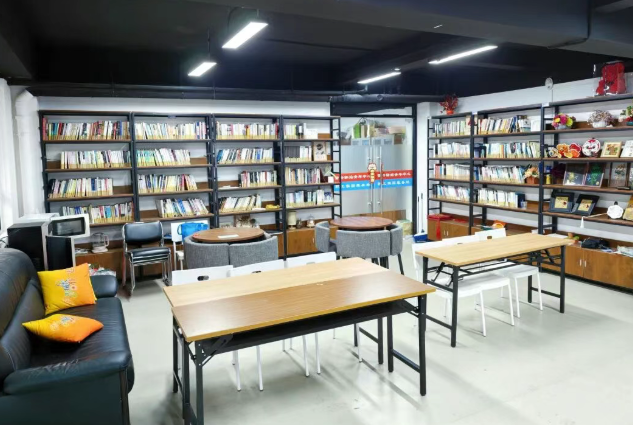 【基层治理】青浦工业园区：“三度”发力强治理 物业“红管家”暖家园