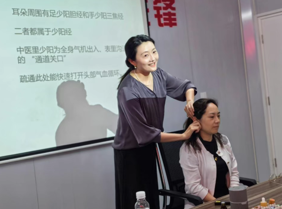 【基层动态】区建管委：西岑科创园区流动党员之家开展建筑从业者健康专题讲座