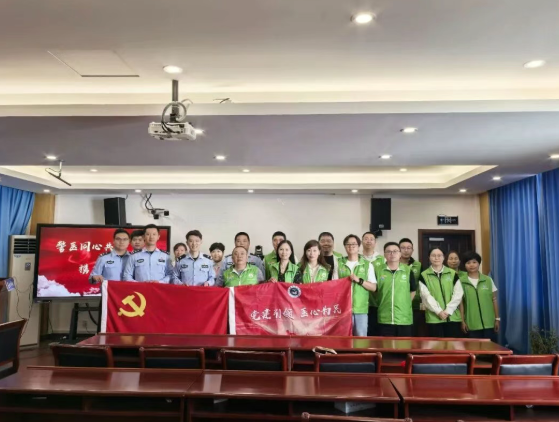 【学思想 强作风 建新功】一支部一实事 | 青浦区中医医院门急诊第一党支部：以党建聚医技力量 以岐黄践为民初心
