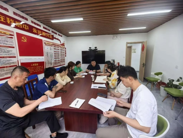 【学思想 强作风 建新功】一支部一实事 | 盈浦街道上达居民区党总支：一核领航、双支联动、多元共治，系统破解电箱占道难题