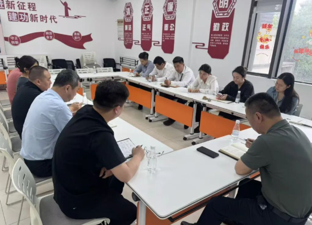 【物业治理】赵巷镇佳绣居民区：拧成“一股绳”，织密“一张网”