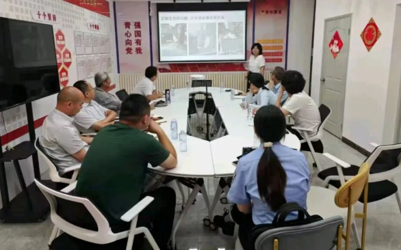 【物业治理】徐泾镇徐安第四居民区：“红色物业”优服务 聚力共筑幸福家